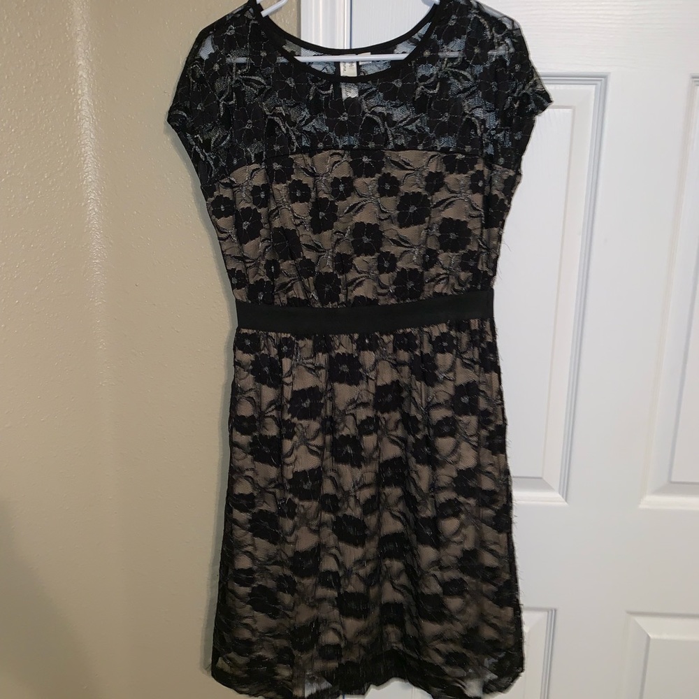 Lace dress